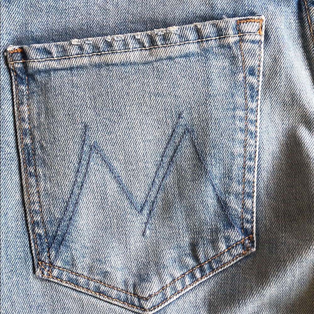 Mother Superior The Tomcat Roller in I Confess Light Wash Jeans 28 - Picture 13 of 14